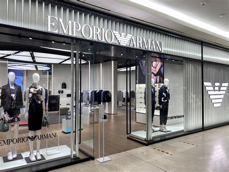 emporio armani usa online store.